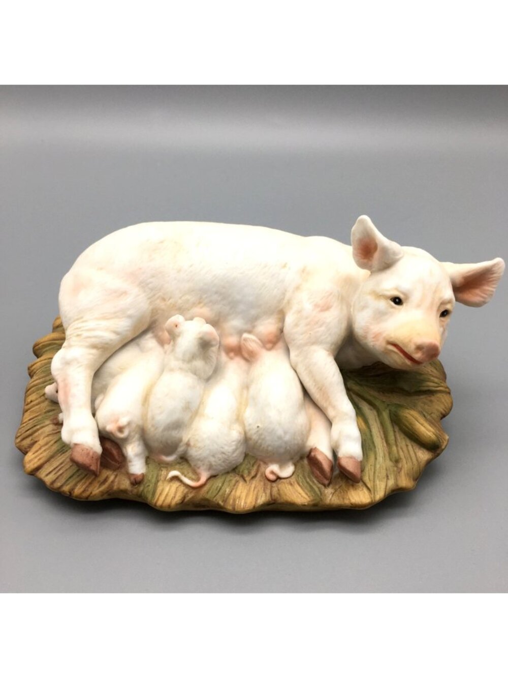 Vintage Homco Masterpiece Porcelain Pigs Figurine 1985